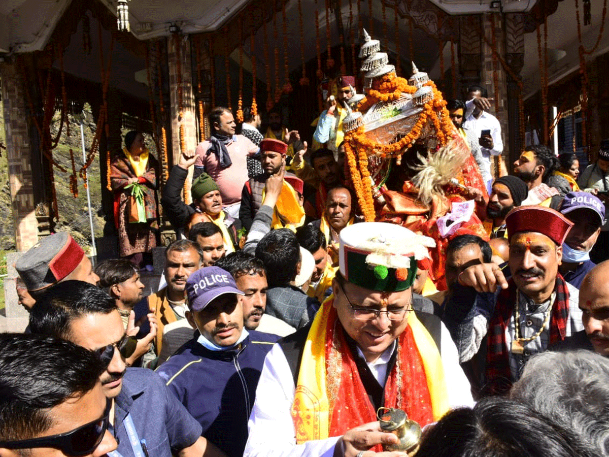 Gangotri yamunotri kapat open: अक्षय तृतीया के अवसर पर खुले गंगोत्री-यमुनोत्री के कपाट