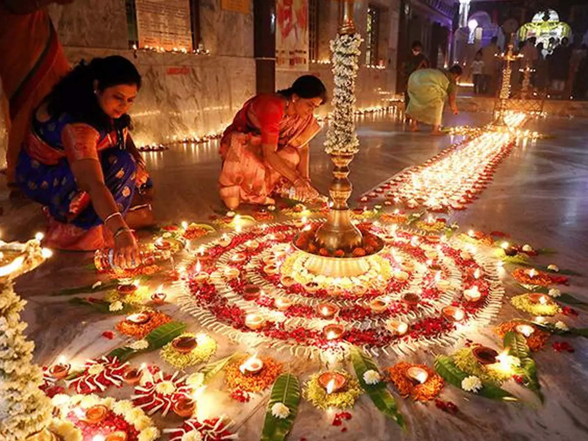 Garhwal Diwali Celebration 2022 : उत्तराखंड के गढ़वाल में ऐसे मनाते हैं दिवाली, भैल्लो जलाने की है खास परंपरा