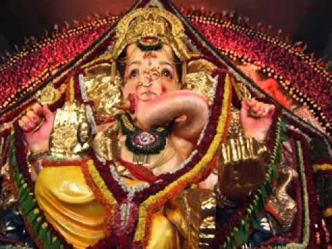 गणपति आयो बापा, रिद्धि सिद्धि लायो: भजन (Ganpati Aayo Bapa Riddhi Siddhi Layo)